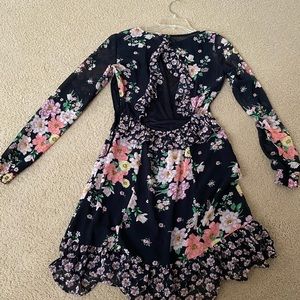 H&M open back dress. Never worn. Super sexy.